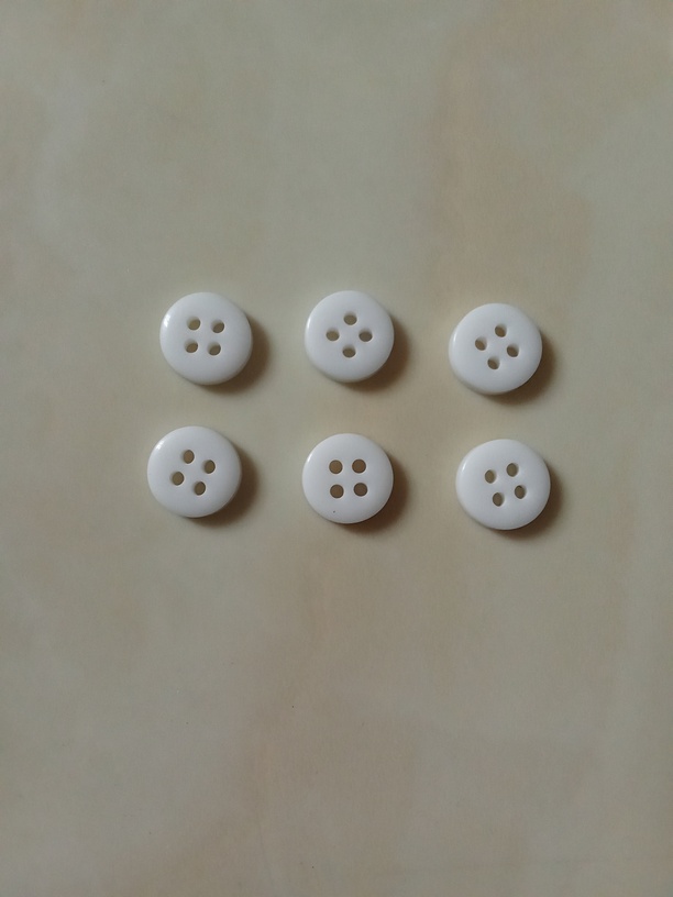 Plastic Button White - Image 4